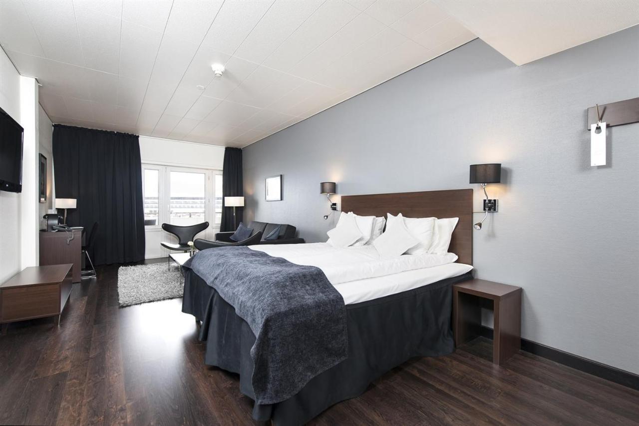 Hotel Four Monkeys Ålesund Exteriér fotografie