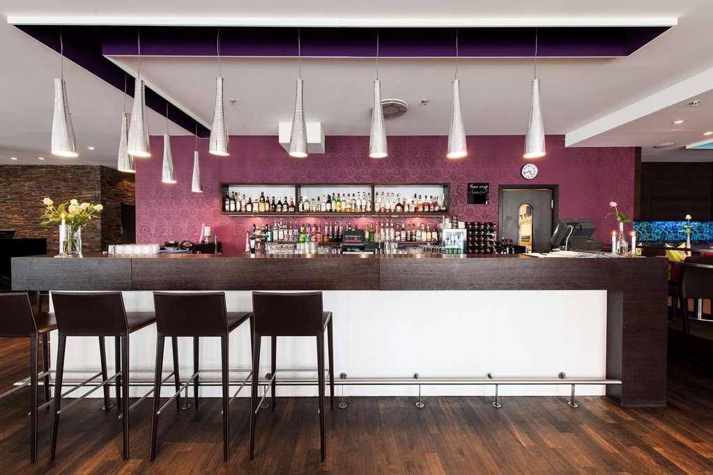 Hotel Four Monkeys Ålesund Restaurace fotografie