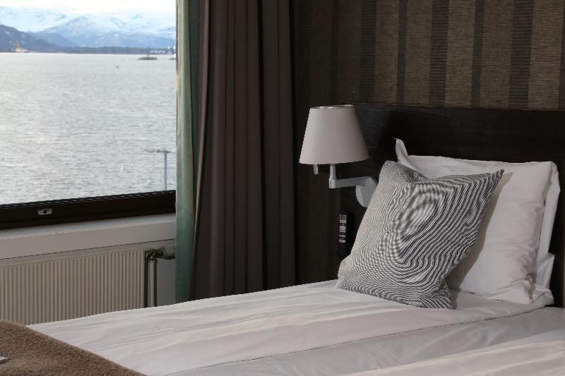 Hotel Four Monkeys Ålesund Exteriér fotografie
